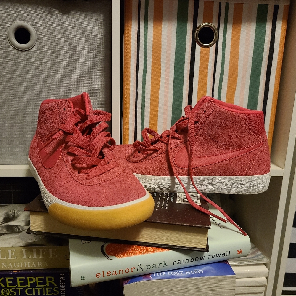 Nike SB Mids